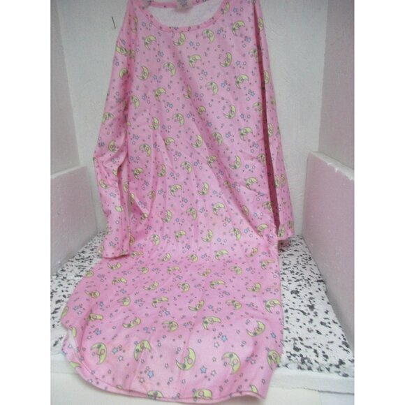 Aliza Junior Girl's Sleepwear Moon Decore Pink Size 12 New!!!! - Picture 1 of 2